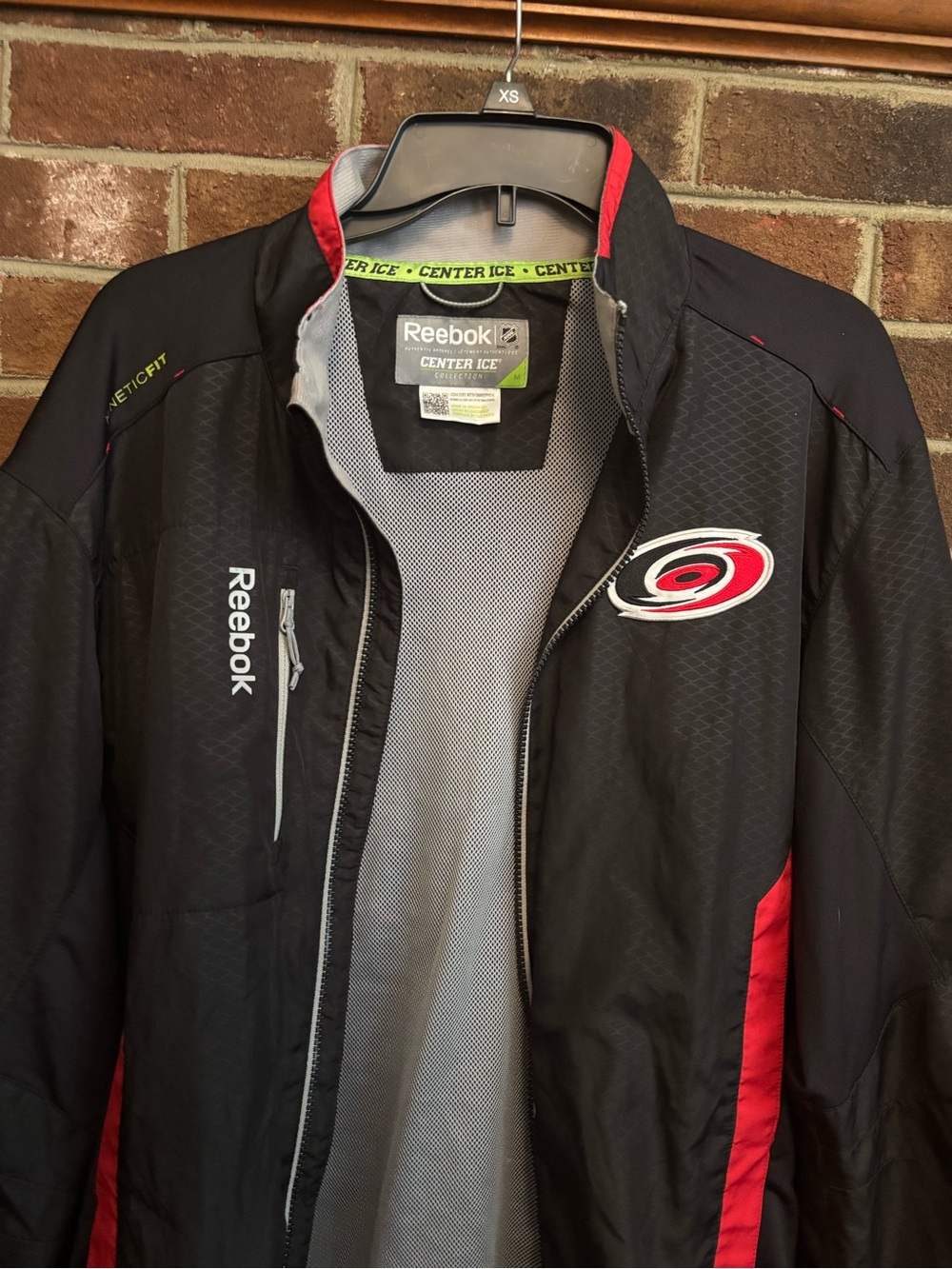 Men’s Reebok Collection ice edition jacket - Picture 4 of 4